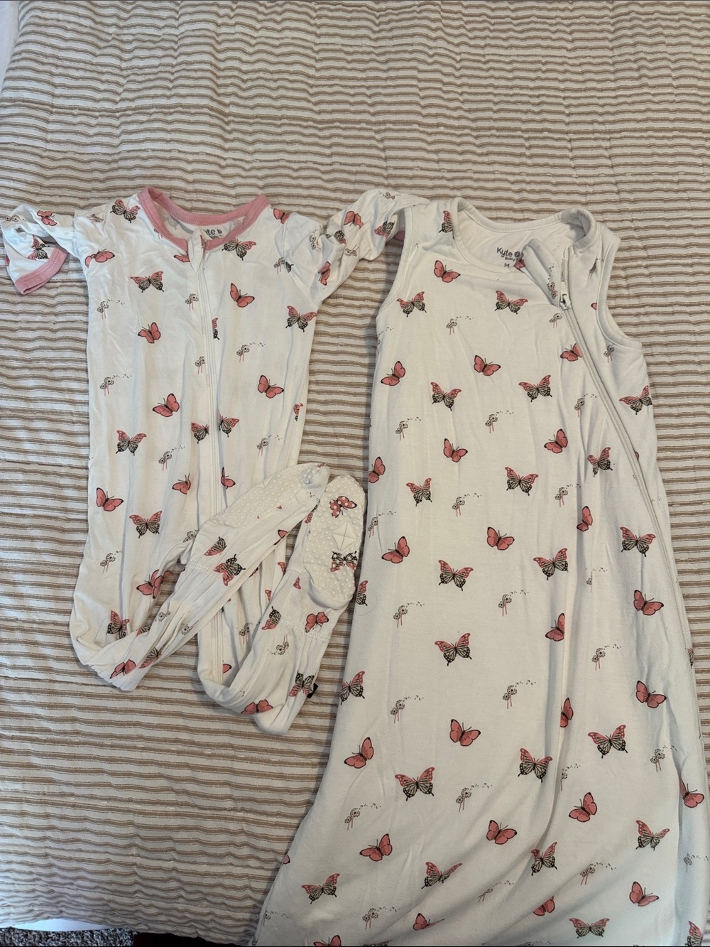 Kyte BABY White Sleep Sack & Footed pj with Pink Butterfly Print